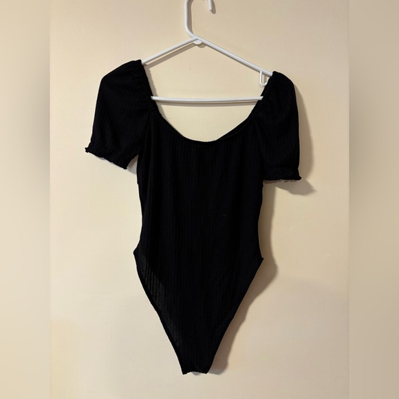 Black Ribbed Body Suit Size M - Picture 2 of 6